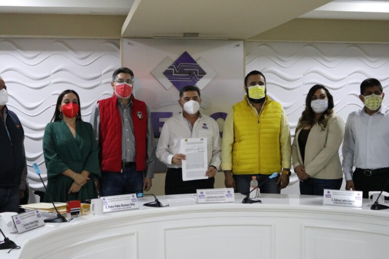 Oficialmente se registra la alianza entre PRD y PRI para competir juntos por los ayuntamientos