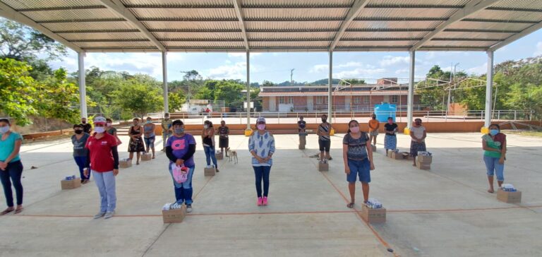 Refuerzan gobiernos de la Cuarta Transformación entrega de apoyos sociales