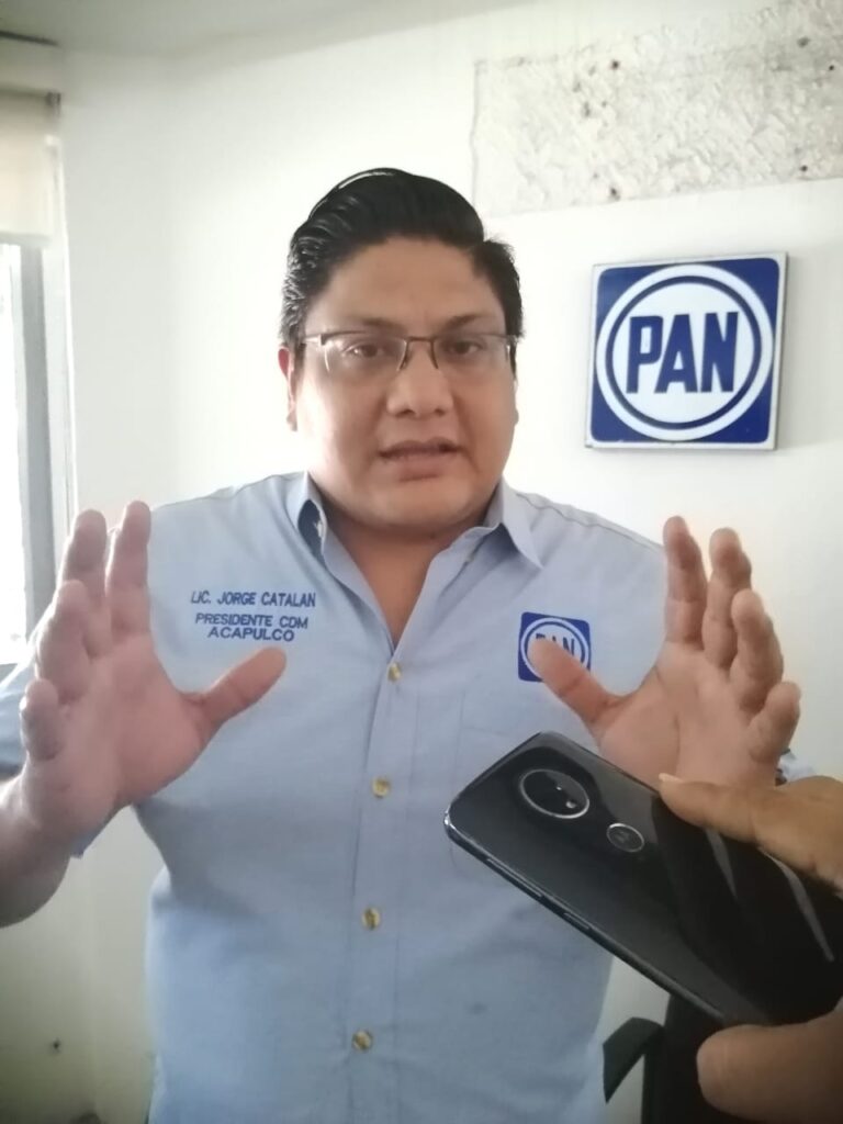 PAN PIDE AL GOBIERNO DEL ESTADO SEA OBLIGATORIA LA UTILIZACIÓN DE LAS MASCARILLAS EN EL EXTERIOR.