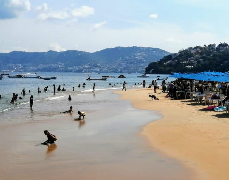 Intensifica Sectur brigadas preventivas contra el COVID-19