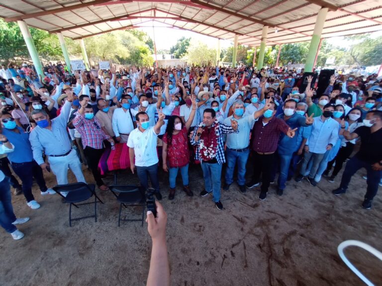 En Costa Chica, evocan más de 30 años de lucha de Félix Salgado con el pueblo