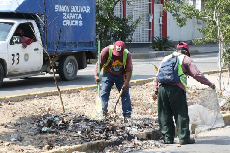Supervisa Gobierno Municipal obras de la Sedatu en Acapulco