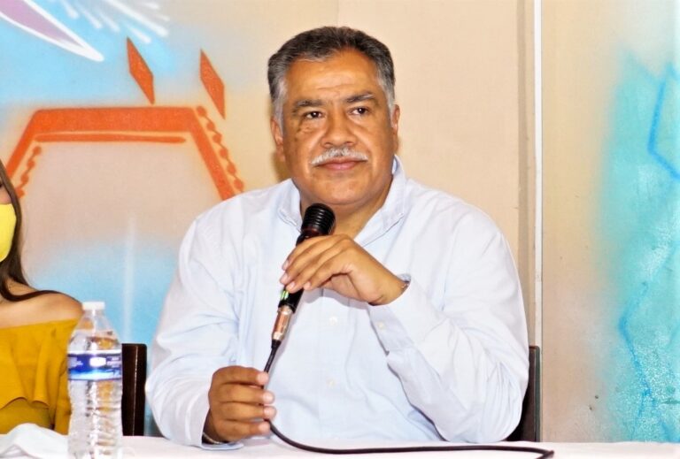 Víctor Aguirre se reúne con empresarios de Acapulco