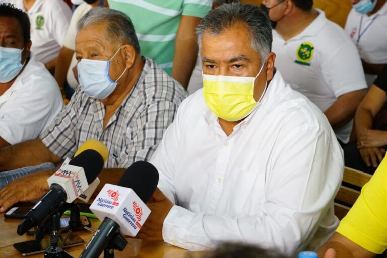 Se adhieren más transportistas de Acapulco al proyecto 2021 de Víctor Aguirre