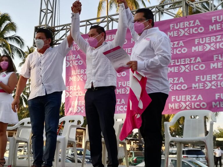 Imparable Fuerza por México, con la toma de protesta de José Alberto «Güero» Alonso