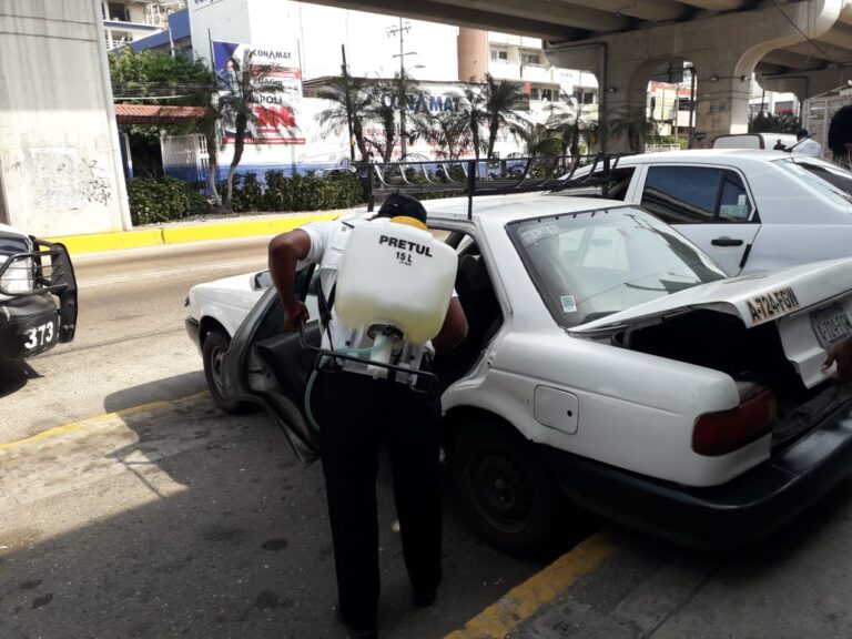 Mantiene SSP de Acapulco desinfección de unidades del transporte público