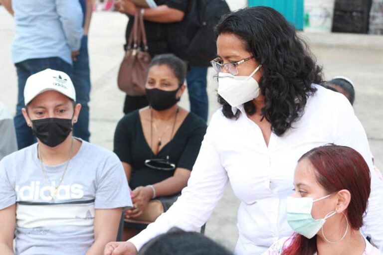 Plantean empresarios a , el rescate de la zona tradicional de Acapulco.