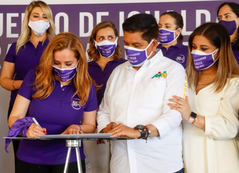 Firma Mario Moreno convenio con el Colectivo “50+1” y se declara comprometido con la Agenda de Género.