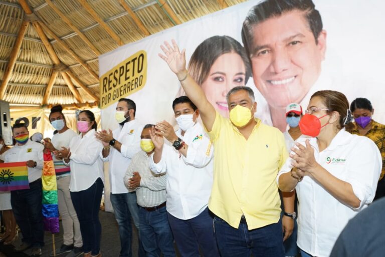 Impulsar Puerto Marqués como “Puerto Mágico” buena propuesta de Mario Moreno, en materia turística de Acapulco: Víctor Aguirre