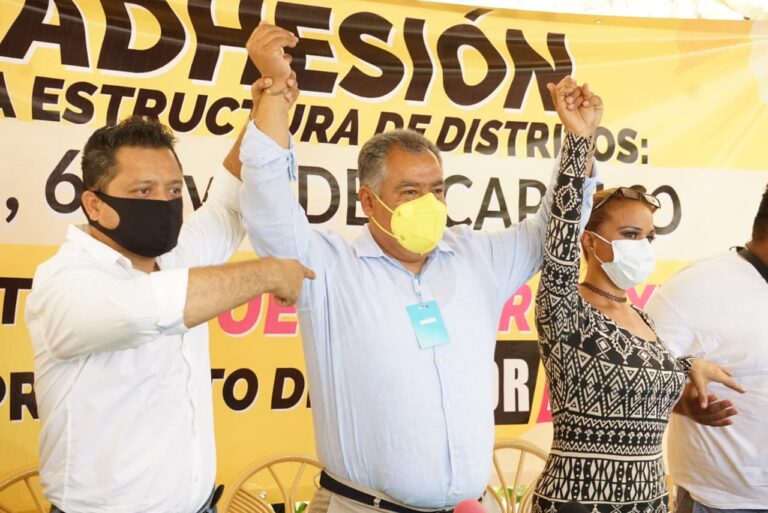 Se suman ex aspirantes a diputados locales de Fuerza por México al proyecto de Víctor Aguirre Alcaide