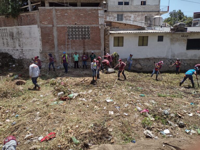 Registra limpieza de arroyos y canales pluviales avance del 50 por ciento