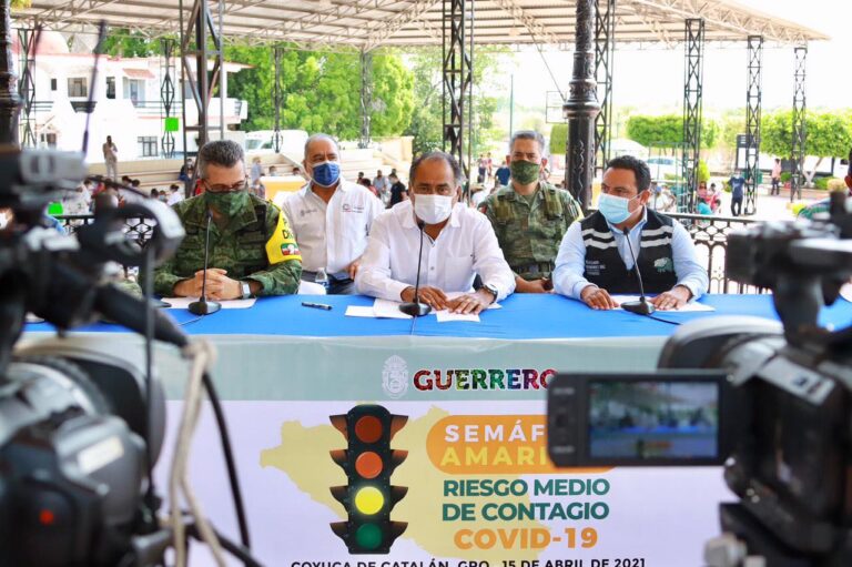 VACUNA ANTI COVID-19 SE HA APLICADO A ADULTOS MAYORES DE 51 MUNICIPIOS DE GUERRERO