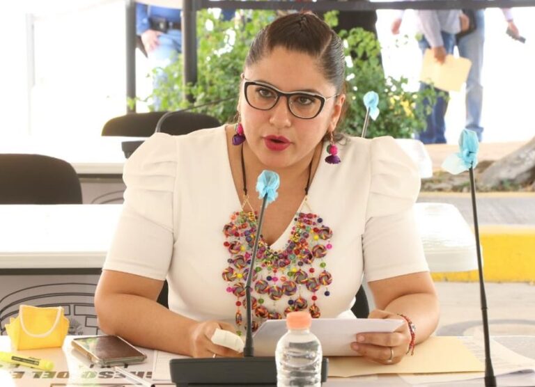 PROPONEN EXHORTO PARA QUE AYUNTAMIENTO DE ACAPULCO INTENSIFIQUE LA LIMPIEZA DE SUS CANALES Y BARRANCAS, ANTE EL ARRIBO DE LA TEMPORADA DE LLUVIAS