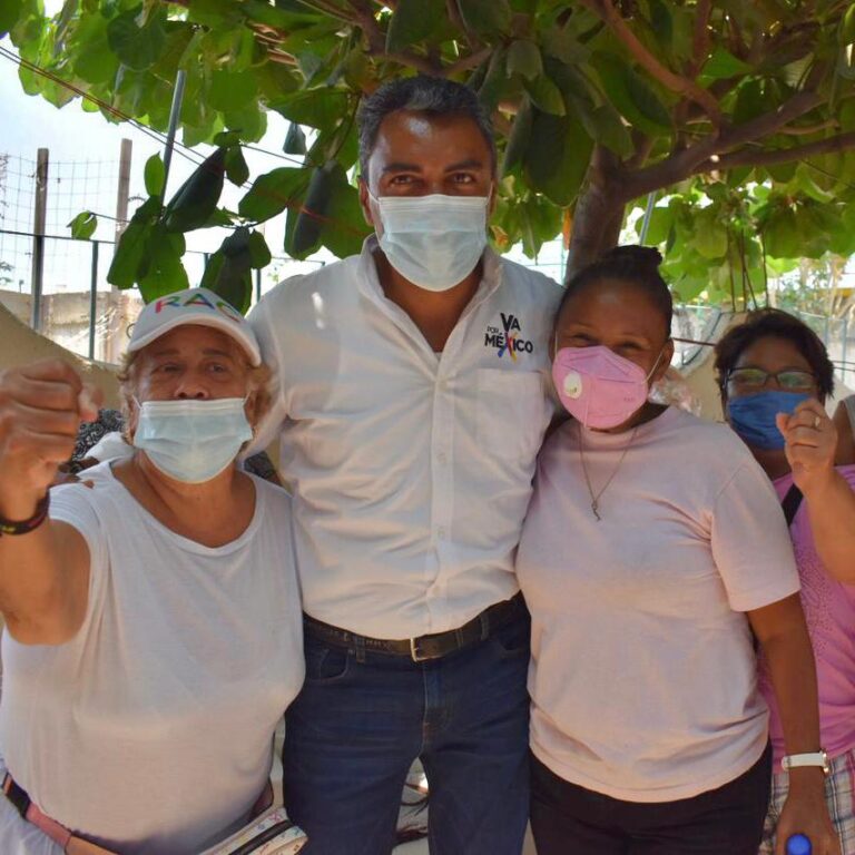 Agua y servicios aquejan a los acapulqueños: Jaime Colón