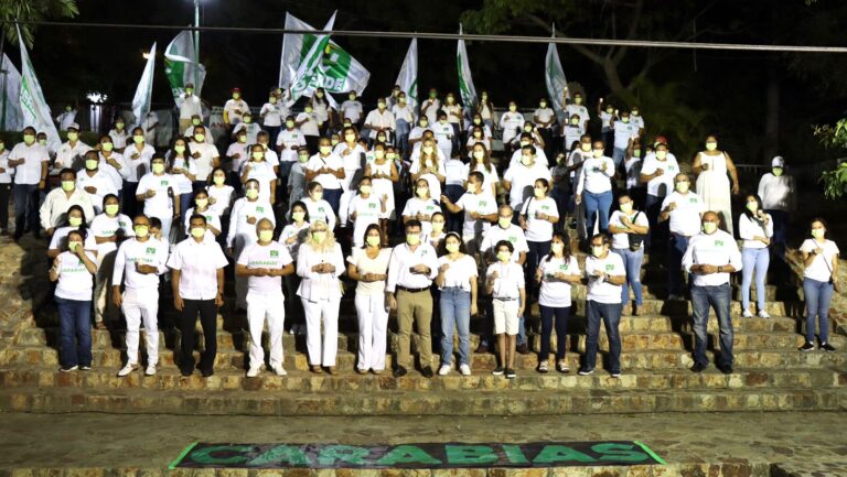 GOBERNAR SIN FALLAS, OFRECE ALEJANDRO CARABIAS