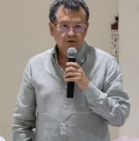 Llama Apreza a fortalecer instituciones electorales