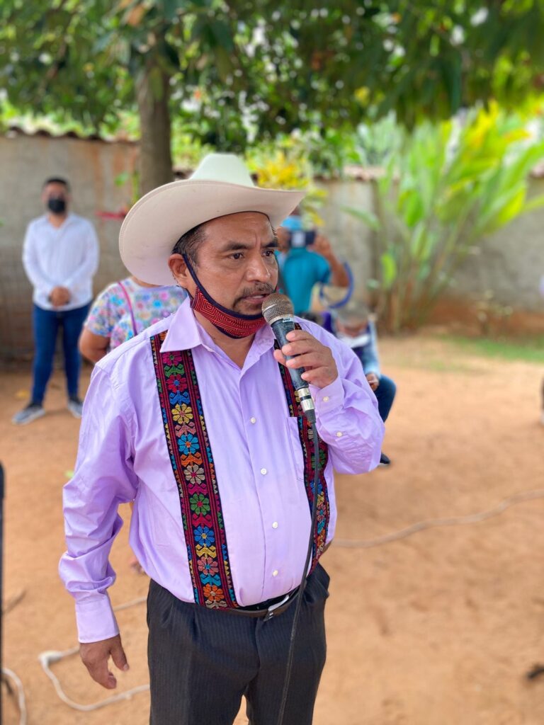 Propuesta del pes en #Xochistlahuaca, en tanto el consejo general del iepcgro apruebe su candidatura