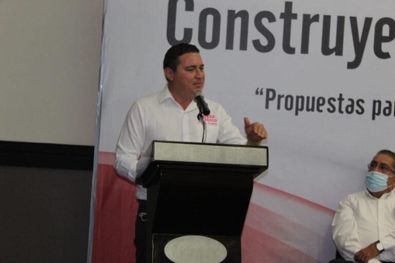 Los 780 MDP de obra pública deben ser para los acapulqueños: Güero Alonso