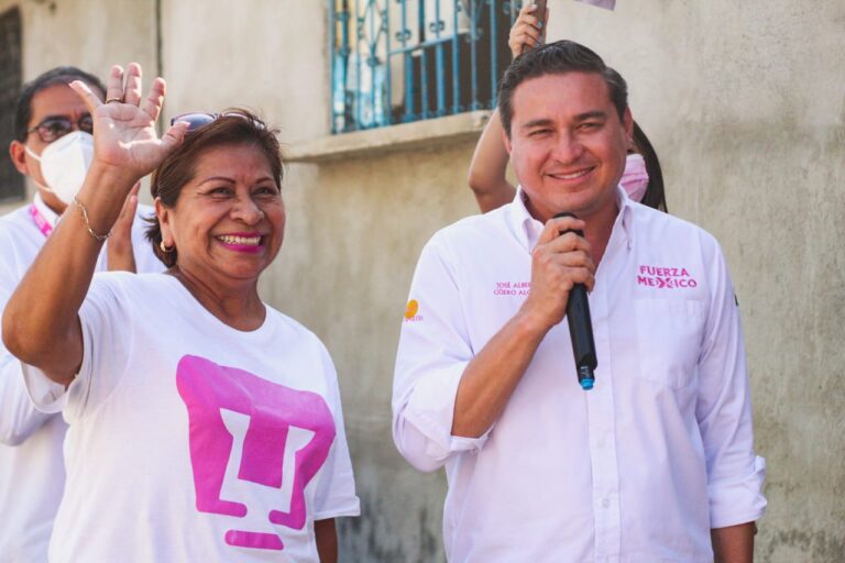 Priorizar recolección de basura en Acapulco piden vecinos de la periféria al Güero Alonso