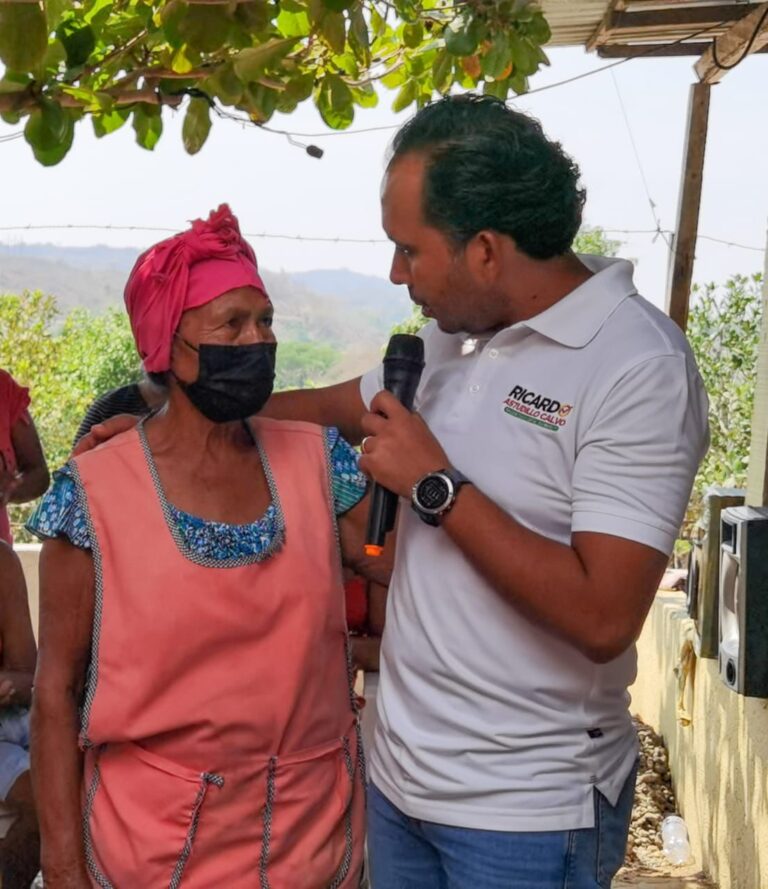 Esta candidatura es de ustedes, las mujeres del Distrito 7: Ricardo Astudillo