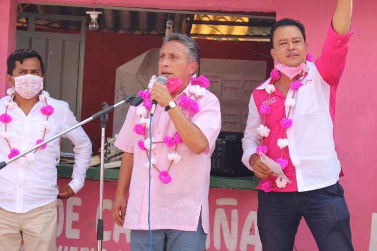 Manuel Negrete acompaña a Mario García en su arranque de campaña en San Marcos