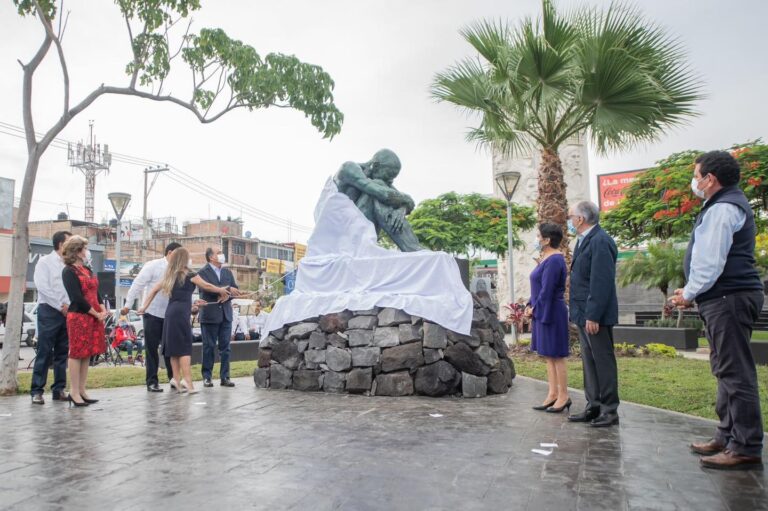 NUESTRO TIEMPO ES EL DE LOS DERECHOS HUMANOS: HÉCTOR  ASTUDILLO