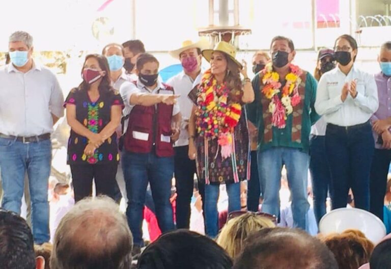 Impulsar los grandes cambios para apoyar a los que menos tienen, plantea Jacko Badillo