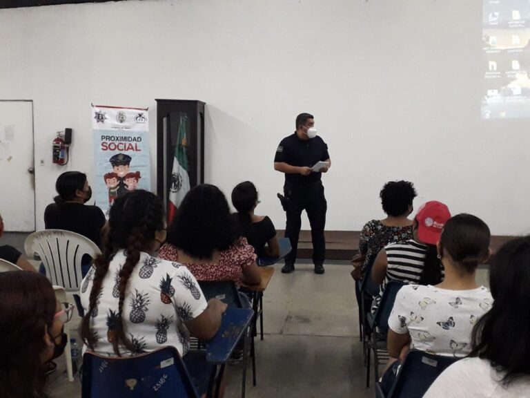 Ofrece SSP plática a jóvenes sobre “Uso Adecuado de Redes Sociales”