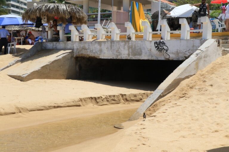 Solucionan Capama y Ecología dos escurrimientos de aguas residuales