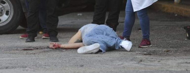Un masculino fue asesinado a balazos en Playa Caleta de Acapulco