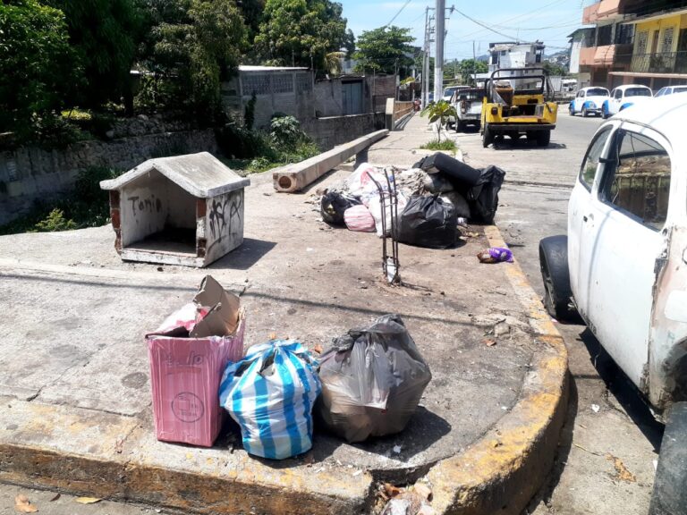 Coadyuva Conservación y Mantenimiento en la erradicación de puntos negros