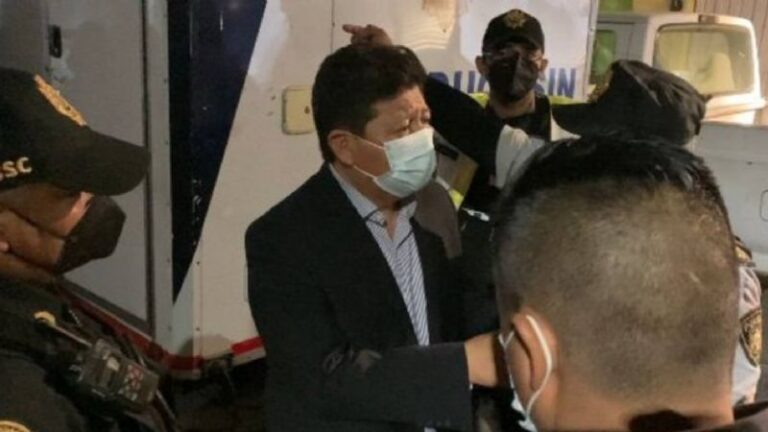 Borracho, detienen y encierran en el “torito” al diputado federal Morenista de Guerrero, Rubén Cayetano