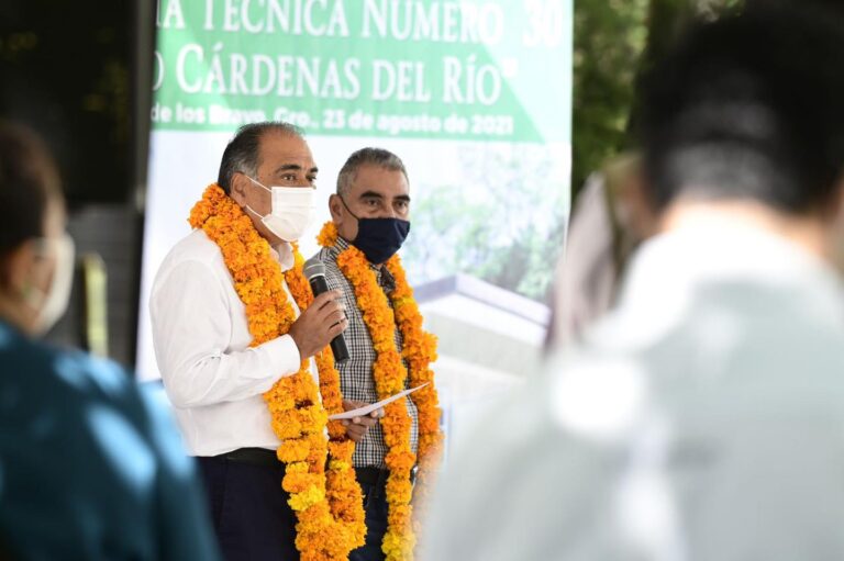 SIN PRECEDENTE LA REALIZACIÓN DE OBRA EDUCATIVA EN GUERRERO EN LOS CASI SEIS AÑOS DE GOBIERNO DE HÉCTOR ASTUDILLO