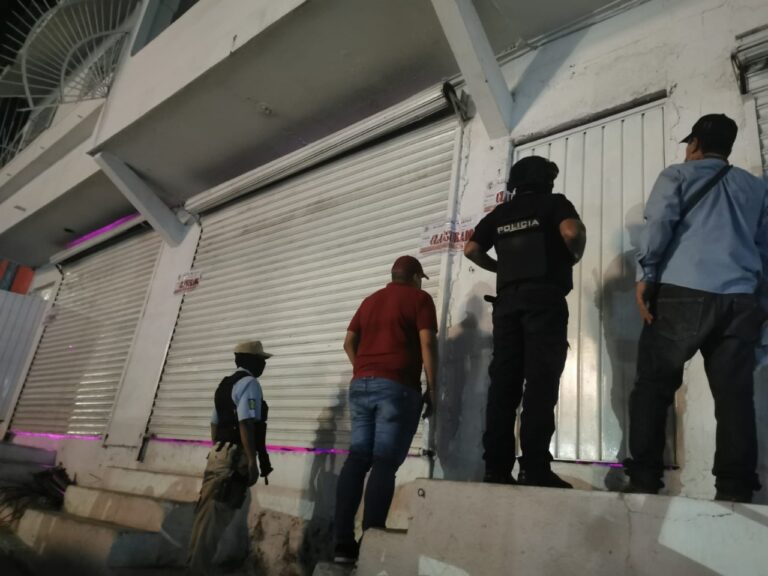 Clausuran otro bar en Acapulco por no respetar horario de servicio