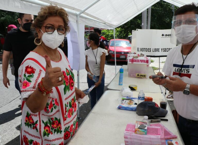 Con la Consulta Popular se pretende aplicar la ley: Adela Román