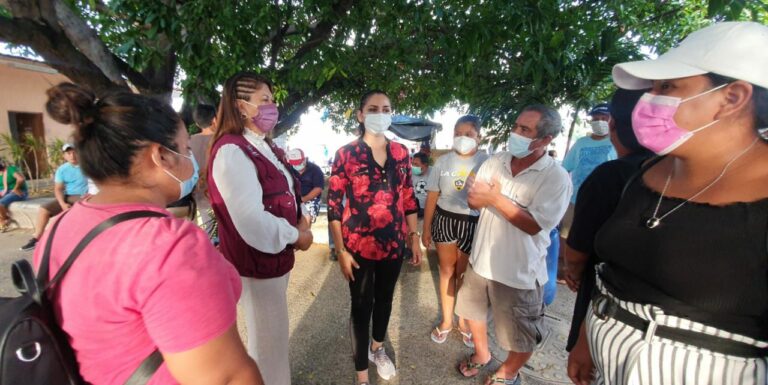 Brinda DIF Acapulco asistencia social y alimentaria a familias de pescadores desaparecidos