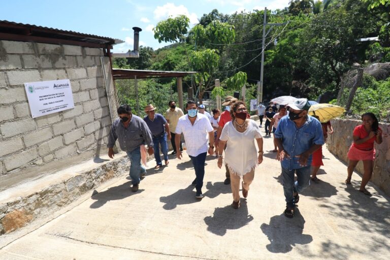 En tres años, mil 500 obras de alto impacto social