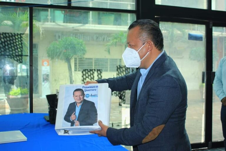 LUCHAREMOS POR UN PAN CON FUTURO PARA EL ESTADO DE GUERRERO: ELOY SALMERÓN DIAZ