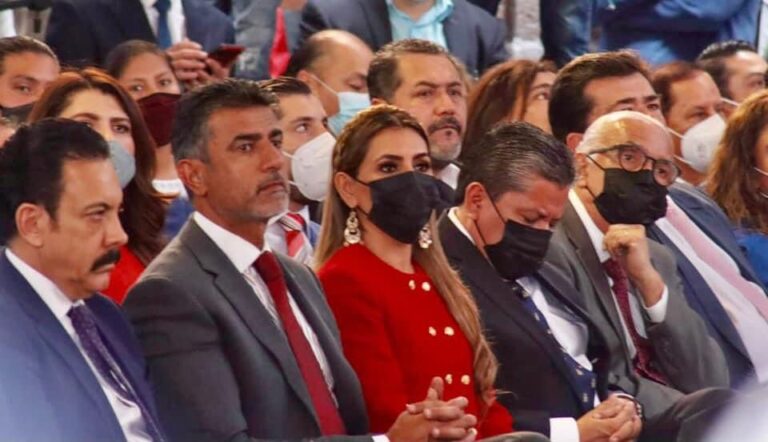 Desea Evelyn Salgado Pineda éxito al nuevo gobierno de Michoacán