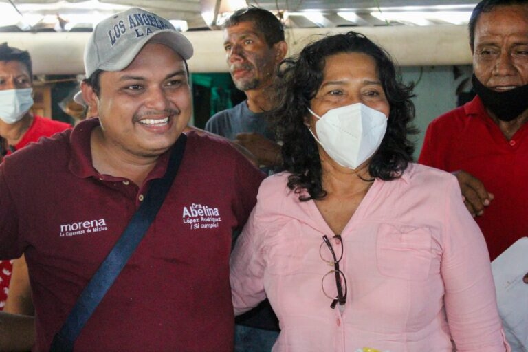 La mejor manera de trabajar por Acapulco es a lado de la sociedad: Abelina López Rodríguez