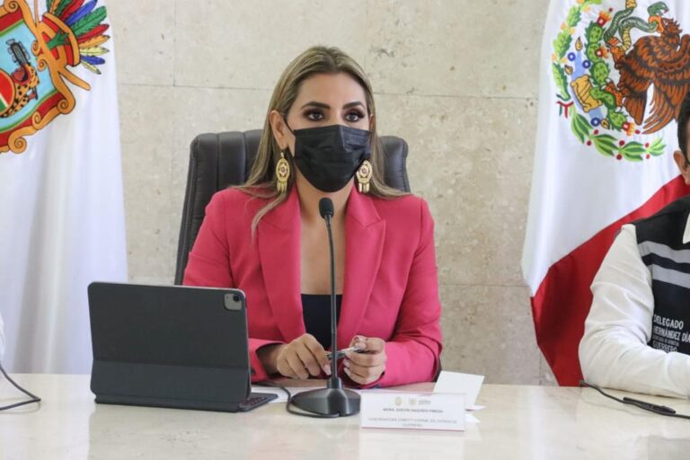 Es muy importante que sigamos implementado las medidas para continuar en semáforo verde: Evelyn Salgado