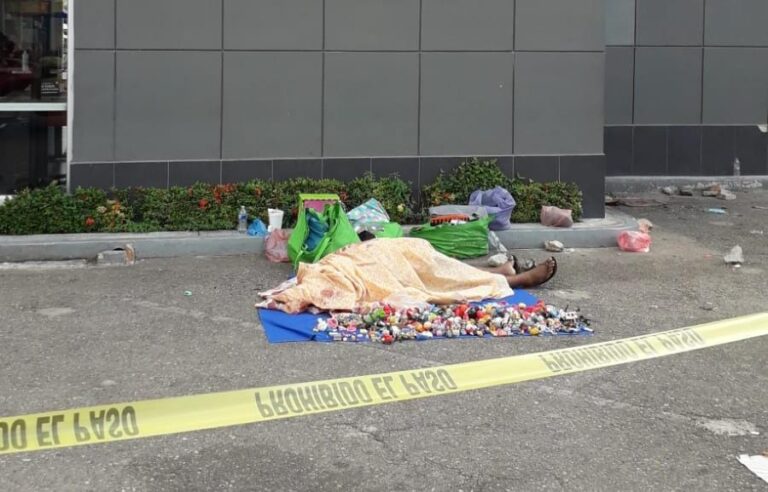 Un comerciante fue ultimado a balazos, en el Tianguis de la Zapata Acapulco