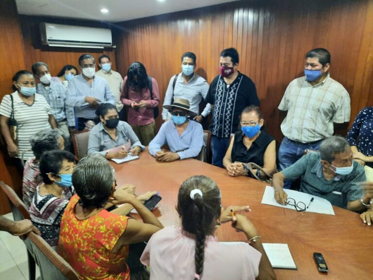 Atiende CAPAMA a vecinos de la zona Poniente