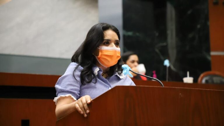 ANALIZAN EXHORTO A SALUD FEDERAL EN TORNO A LA VACUNACIÓN DE MENORES CONTRA EL COVID-19