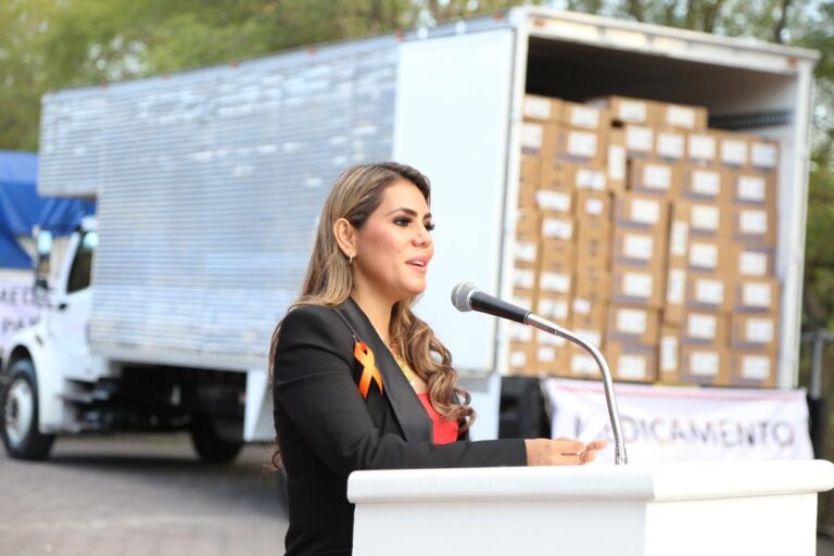 La salud no debe ser un privilegio para unos cuantos, sino un derecho pleno de todos: Evelyn Salgado