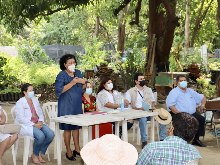 La Secretaria de Salud presenta la Red de servicios médicos y psicológicos para víctimas de la Guerra Sucia