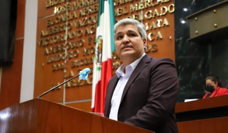 LA RUTA PARA EL DESARROLLO DEL ESTADO Y EL PAÍS ES EL DIÁLOGO Y LA CONCILIACIÓN: SÁNCHEZ ESQUIVEL