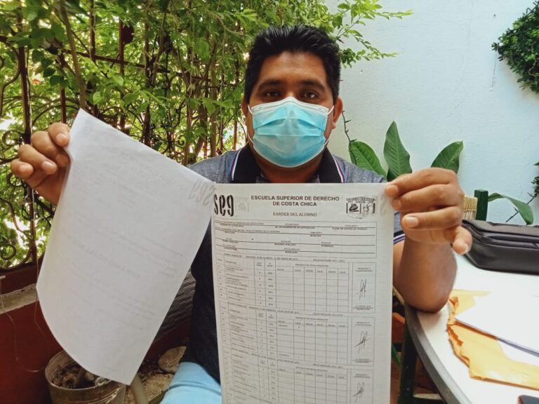 Una denuncia más a Héctor Medina Narvaes y Ramsés Guadalupe Guillén directivos de la Escuela Superior de Derecho.