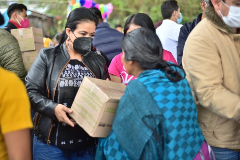 Visita presidenta Norma Otilia Hernández Coapango y San Vicente
