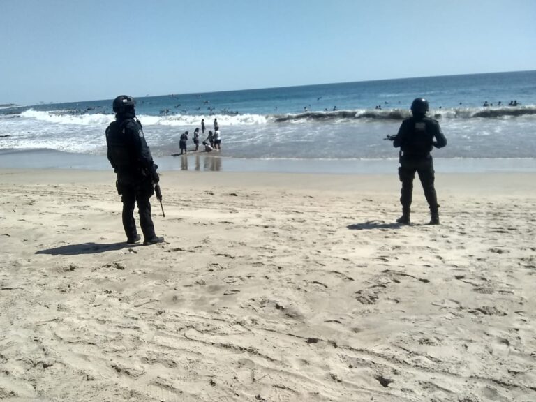 MANTIENE LA POLICÍA ESTATAL Y UNIDADES ESPECIALES VIGILANCIA POR FIN DE SEMANA LARGO